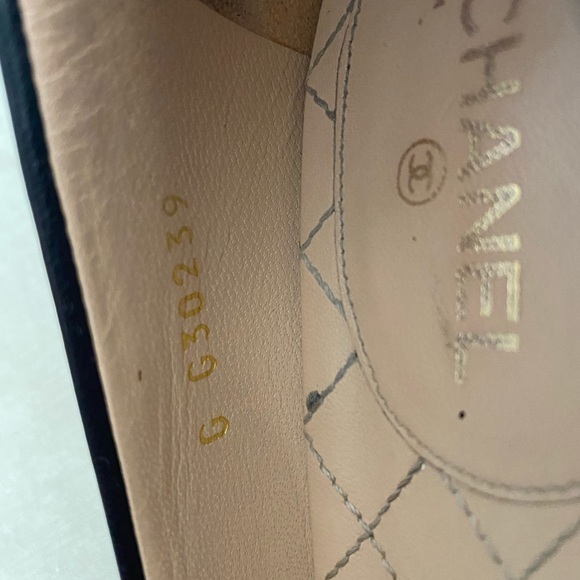 SOLD ❌ - Chanel Pumps - Picture 7 of 8